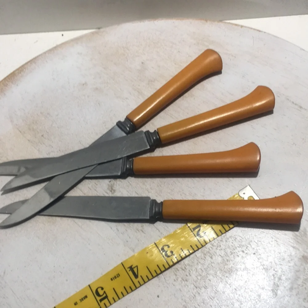 Vintage Bakelite steak knives set of 4 butterscotch